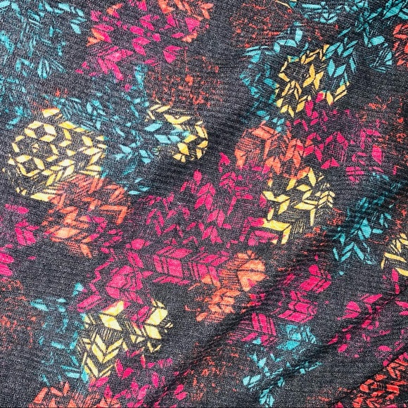 NWOT LuLaRoe Sarah Tribal Sweater Long Kimono - Picture 6 of 7